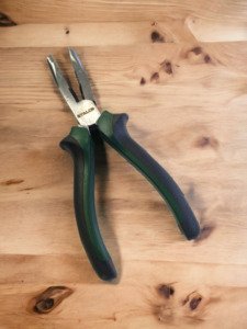 Szczypce z długim nosem, zakrzywione, długość 200 mm-MYHOMETOOLS-STALCO